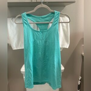 LULULEMON Top
